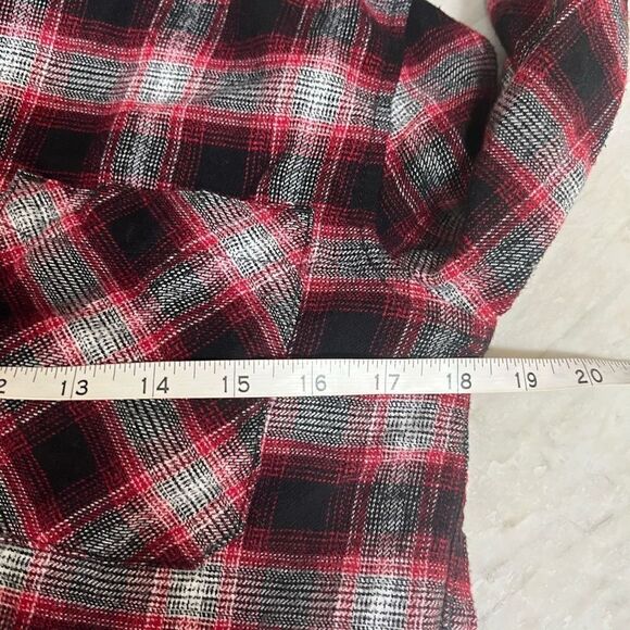 ARITZIA TNA Brisco cotton plaid flannel red black size XS - Picture 6 of 7